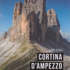 Cortina d`Ampezzo. 36 tras hikingowych.